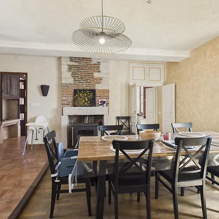 A La Campagne, Belle Maison Pour 8 Avec Piscine